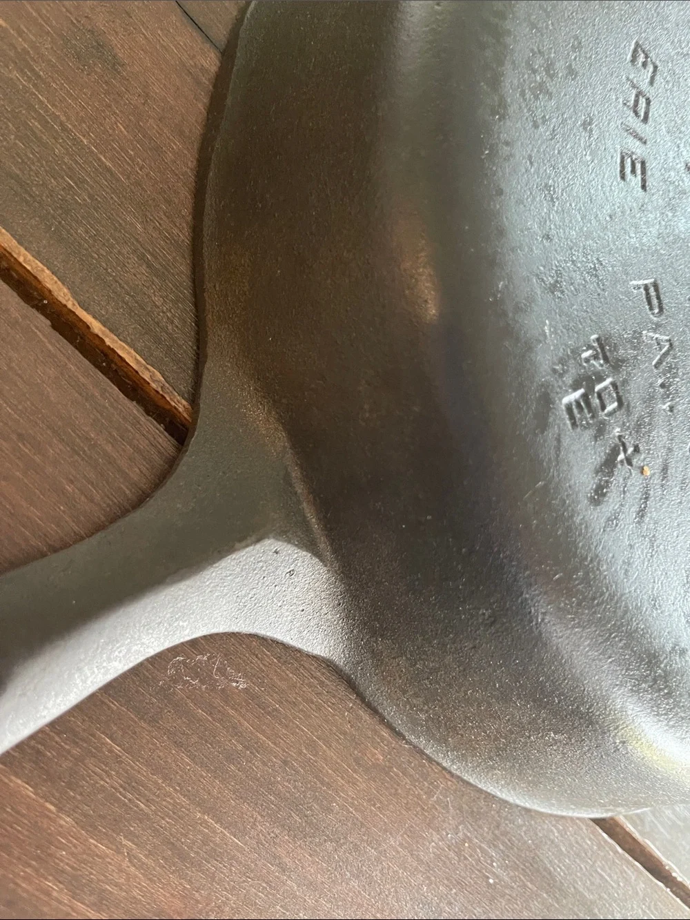 Antique #8 Griswold Cast Iron Skillet Block Logo